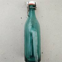 Gl. Svensk flaske, blågrøn, med patentprop.